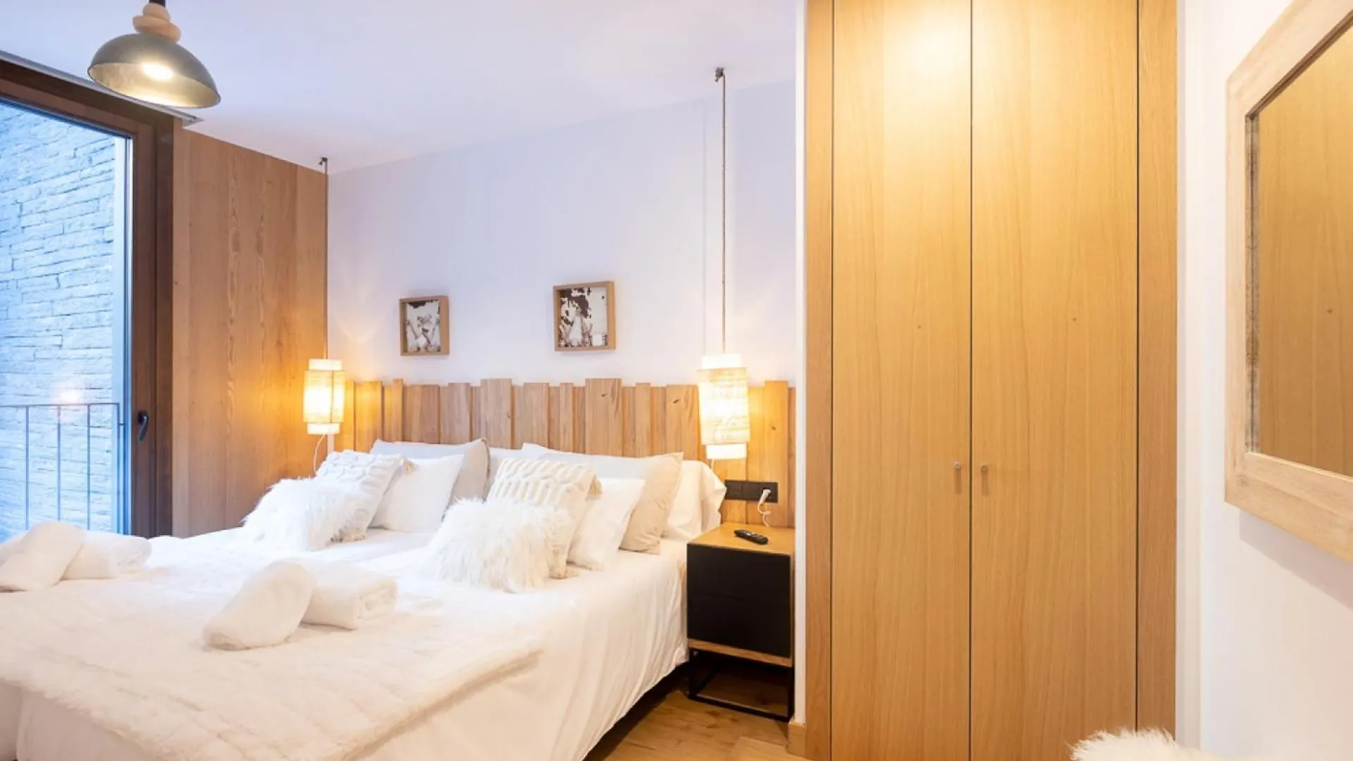 公寓 Isard Homes By Select Rentals 埃尔塔特