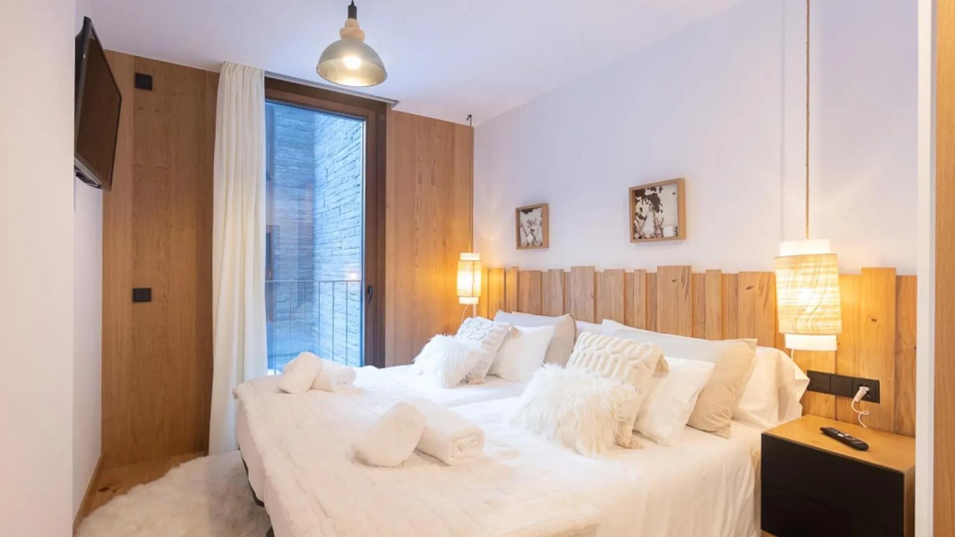 Isard Homes By Select Rentals 埃尔塔特 安道尔